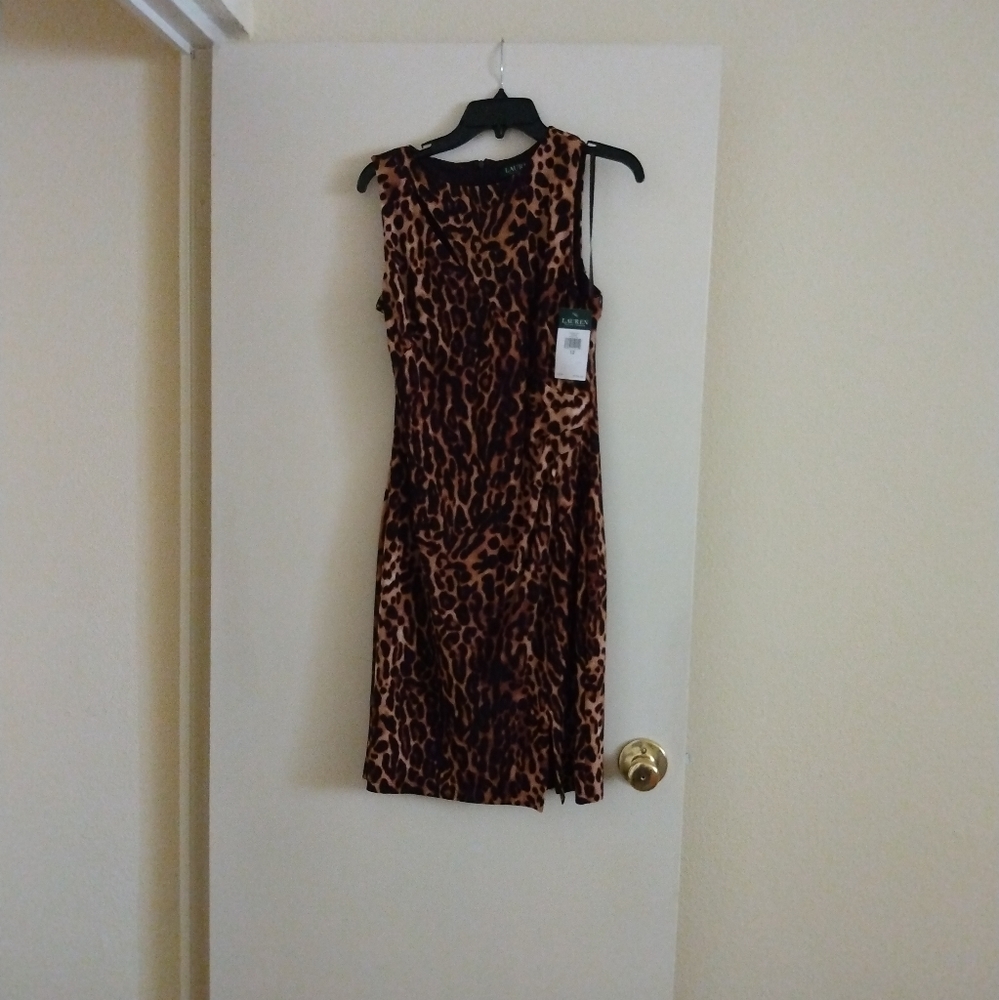 NWT, RL animal print dress, discrete opening on shoulder and at the bottom